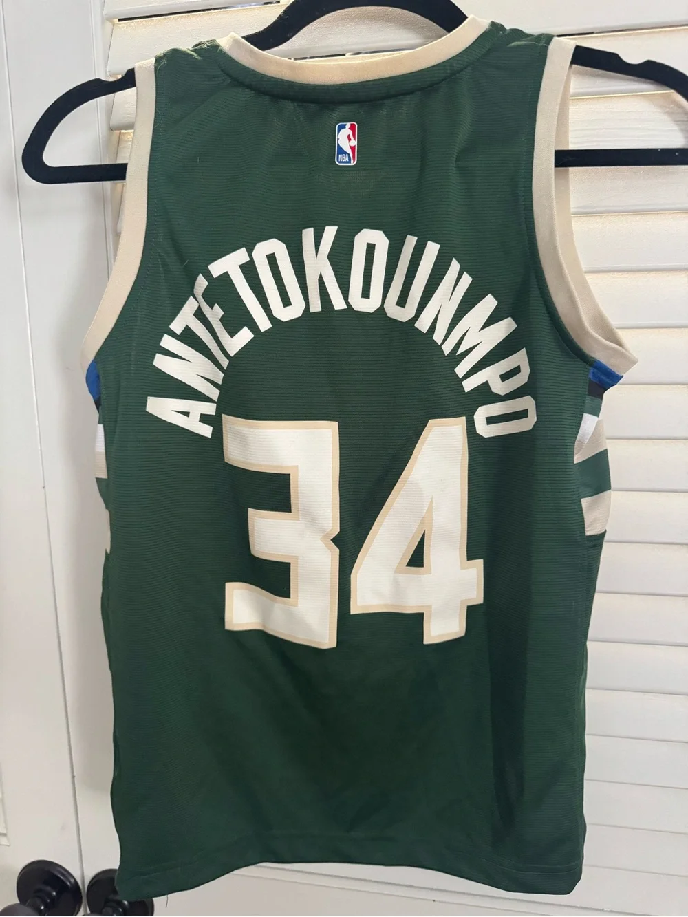 Milwaukee Green #34 Basketball Jersey - Official NBA Team Style